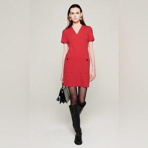 ESCADA SPORT
V-Neck Knee-Length Dress